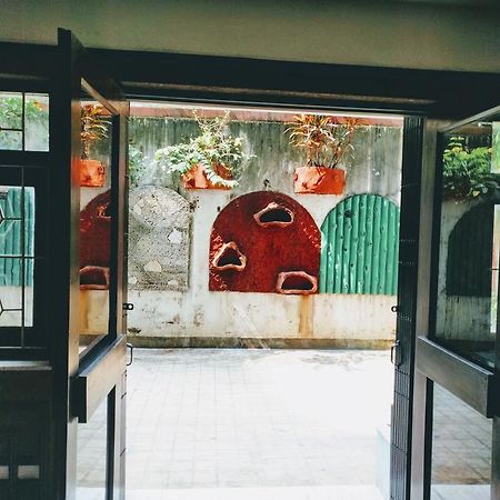 Ashray Guesthouse Kolkata Exterior photo